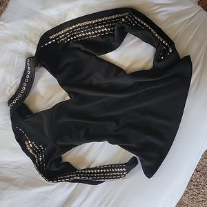 New Venus long-sleeved keyhole with hardware